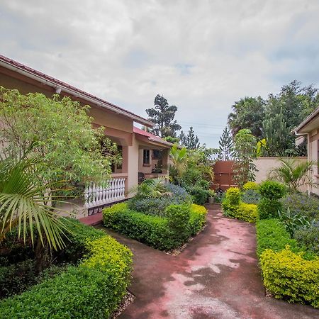 Tuzza Hotel Bushenyi Eksteriør bilde